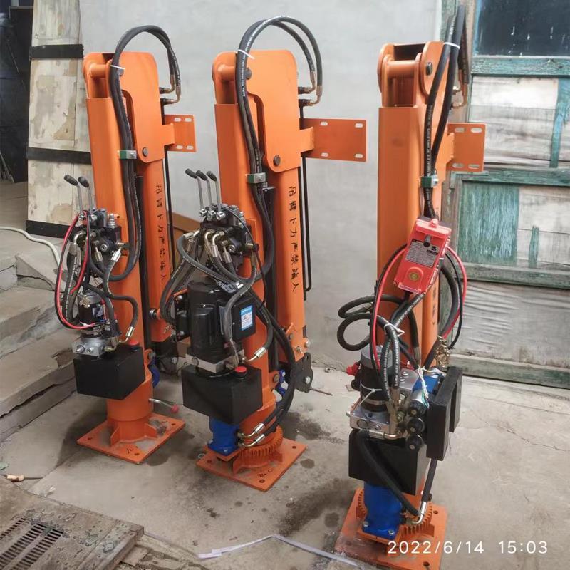 东川区重汽蓝牌随车吊 3.2吨 国六动力强 液压驱动 农用自卸起重机